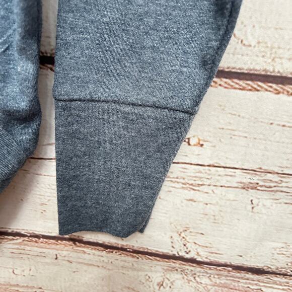 DISNEY PARKS Mickey Mouse Rhinestone Crop Top Sweater Sz XS - Picture 5 of 6